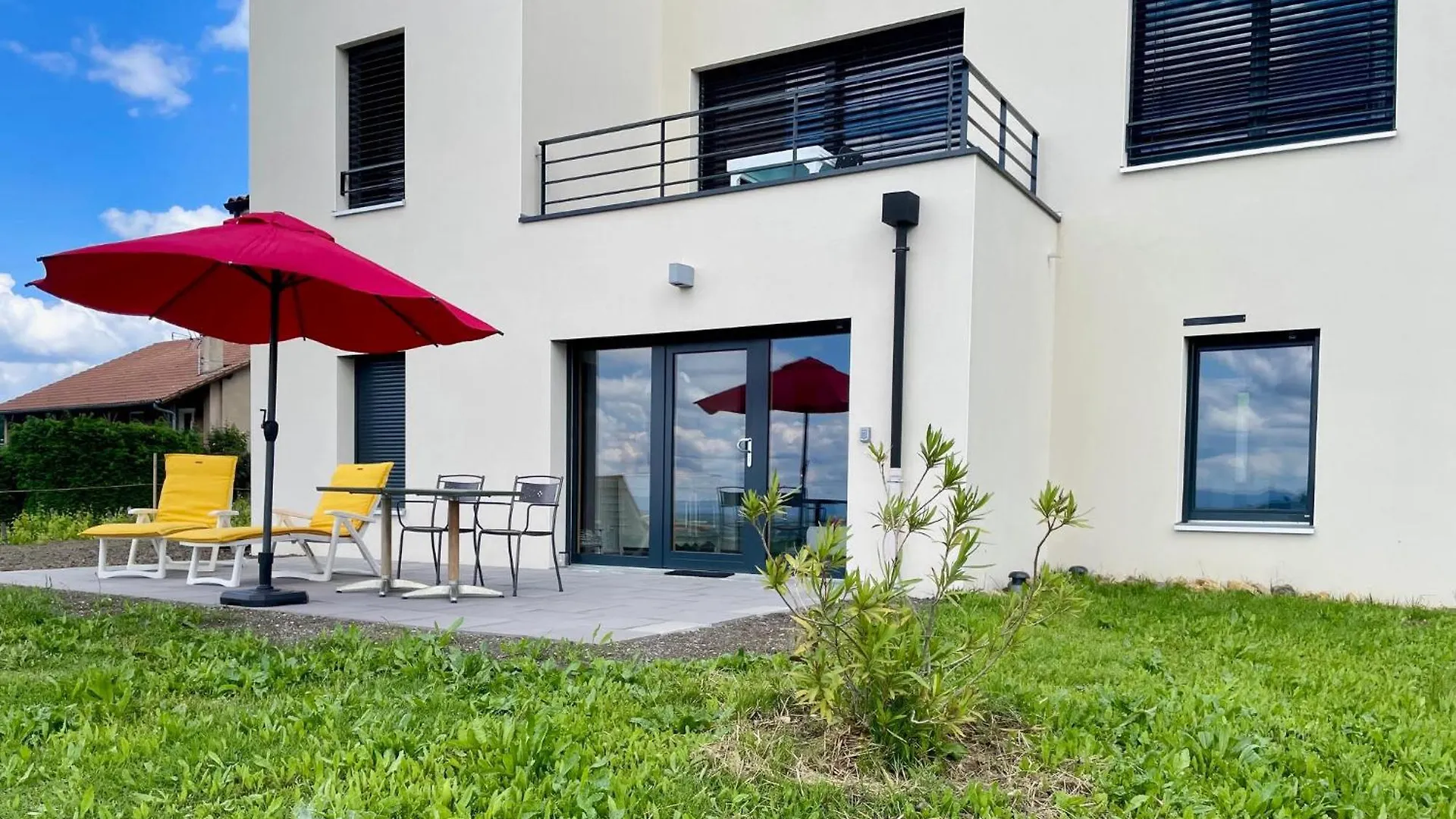 Holiday home Perle De Vue Villa Glaine-Montaigut France